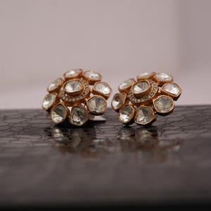 Handgemaakte polki diamanten stud/onbesneden Kundan vergulde stud/Indiase bruidskleding/cadeau voor haar/statement studs/gratis expreslevering