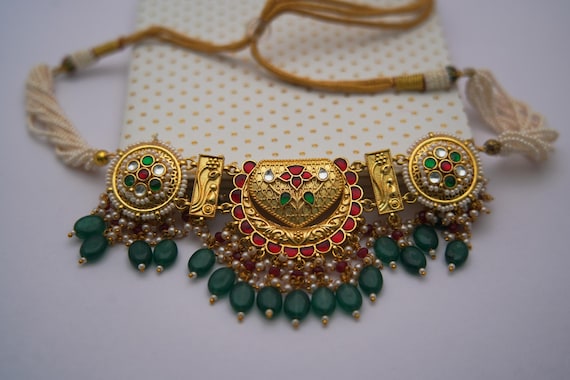 Traditional South Indian Bridal Choker Set/Indian Jewelry Set/Antique Gold Plated Necklace with Green Beads & Earrings/Free Express Delivery