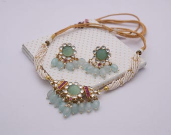 Gargantilla de perlas Kundan artesanales / Gargantilla Kundan real con pendientes / Gargantilla de perlas indias con piedra verde / Envío exprés gratuito