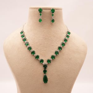 Emerald diamanten choker ketting set/bruids groene stenen ketting/luxe Indiase CZ diamanten ketting/bruiloftssieraden/gratis expreslevering