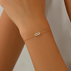 April Birthstone Bracelet, Diamond Bracelet, 18K Gold Baguette Birthstone Bracelet, Personalized Birthstone Bracelet, Birthday Gift for Her