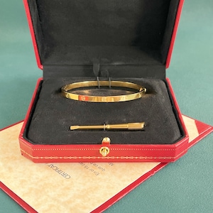 Bracelet LOVE en or jaune 18 carats, style vintage et élégant. Taille : 18, largeur 3,65 mm