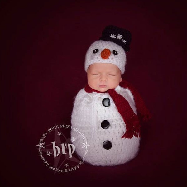 Newborn Snowman Hat/ Newborn Snowman Hat and Swaddle Sack/ Christmas  Baby Photo Prop/ Frosty the Snowman insired/ Crochet Snowman Hat/