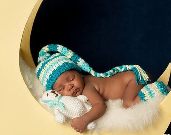 Newborn Sleepy Set/ Newborn Pixie Hat/ Newborn Elf Hat/ Gender Neutral Prop/ Baby Boy Hat/ Baby Girl Hat/ Stuffed Bear Prop