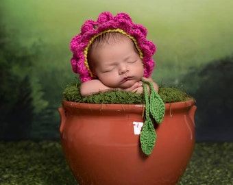 Newborn flower hat, Baby girl bonnet, Flower theme nursery,baby shower gift , crochet flower hat, crochet flower ,hat for baby