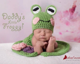 Newborn Frog Hat / Crochet Baby Frog Hat/ Frog Baby Prop/ Baby Girl Prop/ Baby Shower Gift/Newborn Photo Prop/ Frog and Lily Pad Set