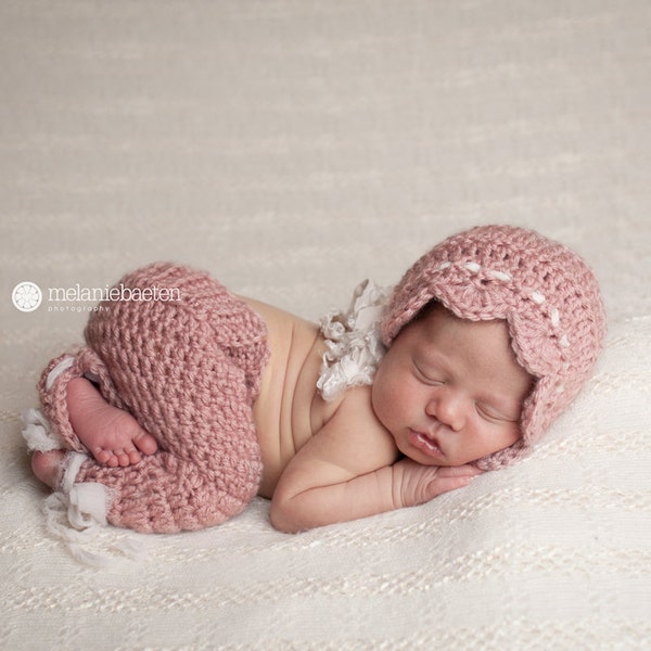 Newborn Photo Prop, Newborn Bonnet, Crochet Baby Outfit, Gift for Mom to be, Baby Shower Gift, Baby Girl Outfit, Coming home outfit