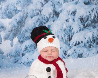 Newborn Snowman Hat/ Newborn Snowman Hat and Swaddle Sack/ Christmas  Baby Photo Prop/  Crochet Snowman Hat/Gender Neutral Prop