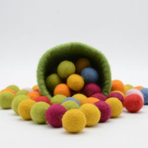 Boules de feutre multicolores pour bricolage | 100 pompons en feutre | Boules de feutre faites main | Boules de laine 100 % naturelle|