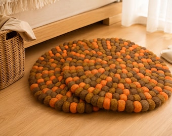 Rustic Sunset Wool Felt Ball Trivet: Handmade Heat-Resistant Table Protector