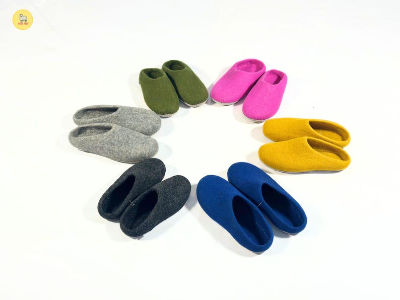 felt indoor slippers