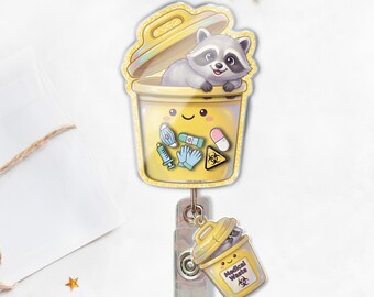 Raccoon Medical Waste Shaker Badge Reel, Funny Nurse Badge Buddy, Cute Hospital Scrubs Accessory Gift For RN Nurse UO1E05