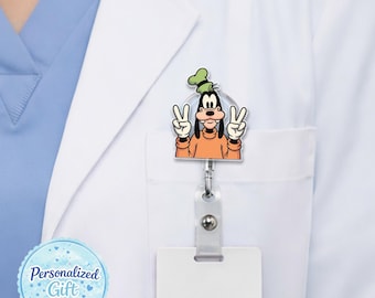 Carrete de insignia personalizado de Disney Say Hi, Mickey, Minnie, Donald, Stitch, Woody, Pooh, Chip y Dale, insignia de trabajo de dibujos animados, regalo UOUK08-7