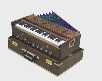 Harmonium Traveler~3 Octave~9 Stops~Double Reeds~42 Keys~440 Hz
