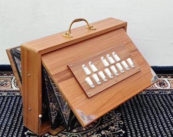Shruti Box - 13-Note Medium Shrutibox – Handmade Shrutibox