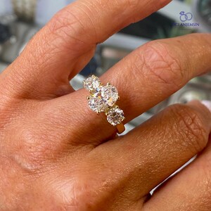 2CT Oval Cut  Moissanite Engagement Ring Oval & Round Cut Diamond Three Stone Trilogy Unique Promise Ring Romantic Anniversary Gift for Her