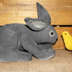 Primitive &quot;Peter and Petunia&quot; Bunny Rabbit and Easter Chick instant download e-Pattern, Primitive Patterns