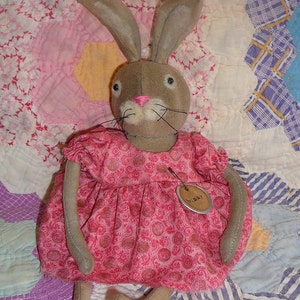 Primitive &quot;Beatrice Bunny&quot; instant download e-Pattern, Primitive Patterns