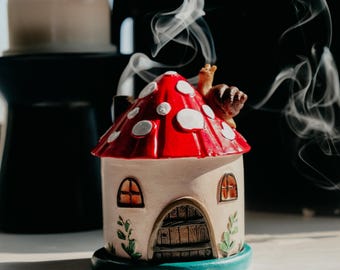 Mushroom Snail Cottagecore House Incense Burner | Folklore Cabin Incense Burner | Cottagecore Fairy House Burning Incense