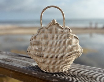 Natural Rattan Seashell handbag olli ella shell bag
