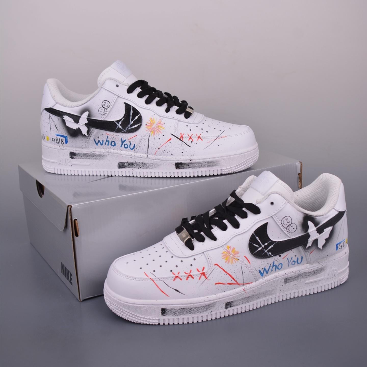 Witte Sneakers Nike Air Force Met Vlinders Witte Sneakers Nike Air