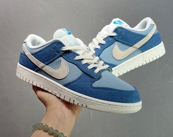 Personalisierte Blau Denim Dunk Sneakers: Handgefertigte Unisex Retro Streetwear