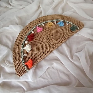 Boho Kinitting Clutch Raffia / Halbmond Strohtasche / Quaste Boho Chic Tasche