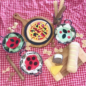 Italian Felt food, pretend play, fake pasta, imaginative play pizza, dramatic play toys