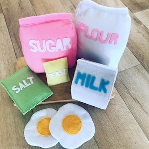Felt bakers pretend play Montessori sensory set