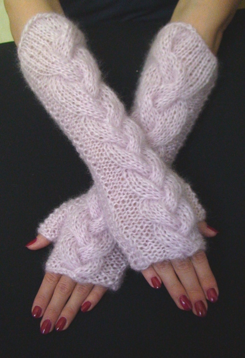 light pink fingerless gloves