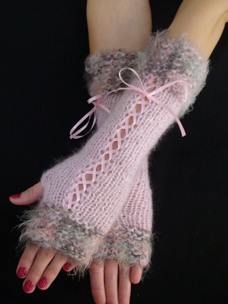 light pink fingerless gloves