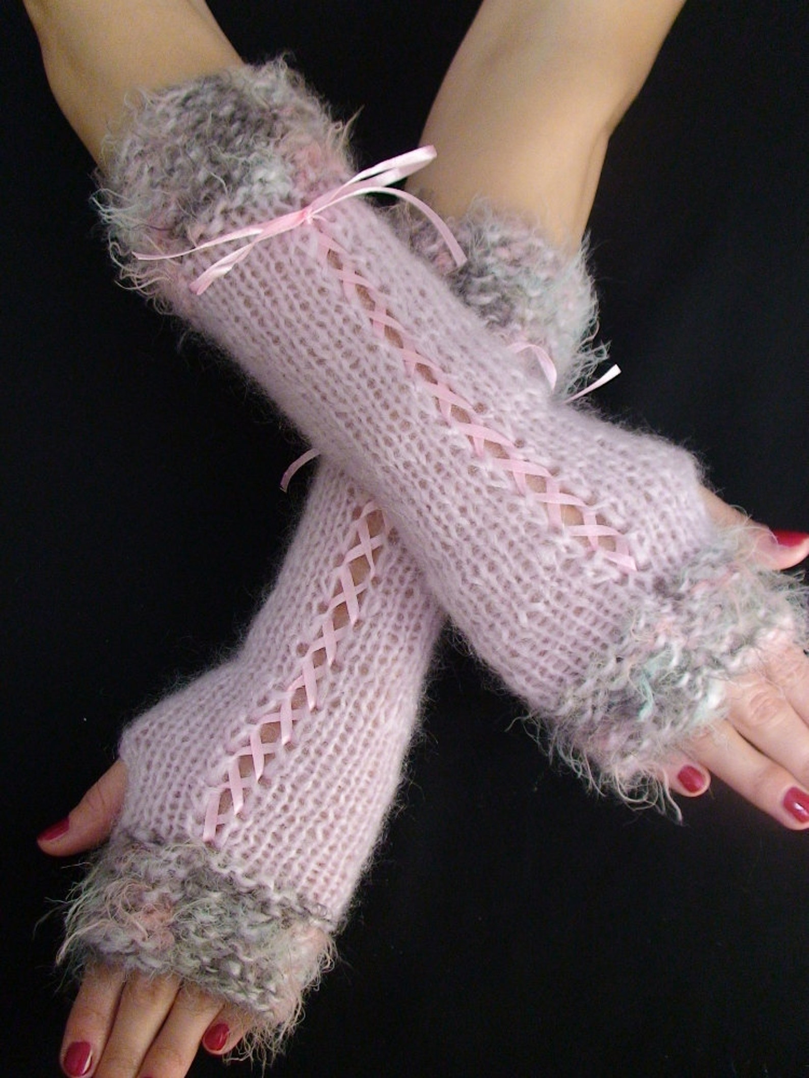 light pink fingerless gloves