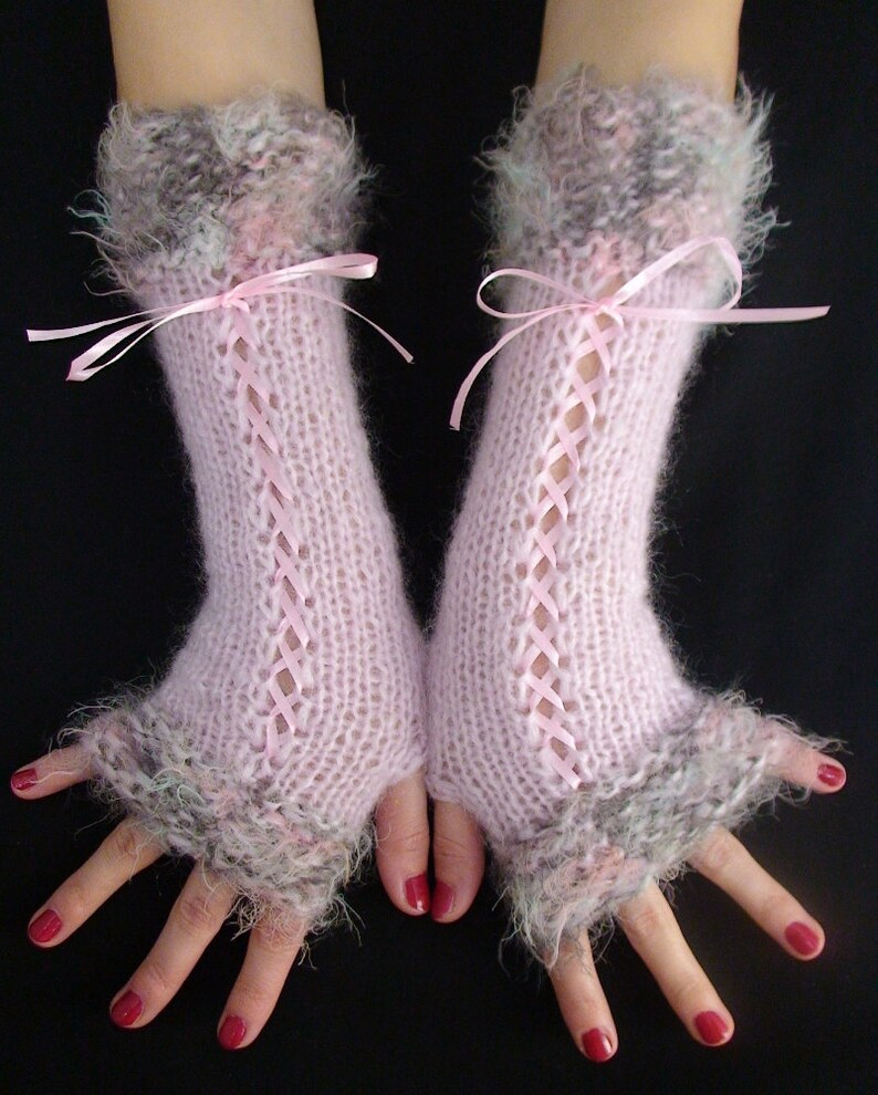 light pink fingerless gloves