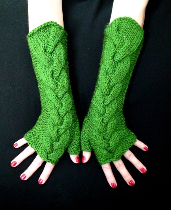 Fingerless Knit Gloves in Grass Fingerless Knit Gloves in Grass