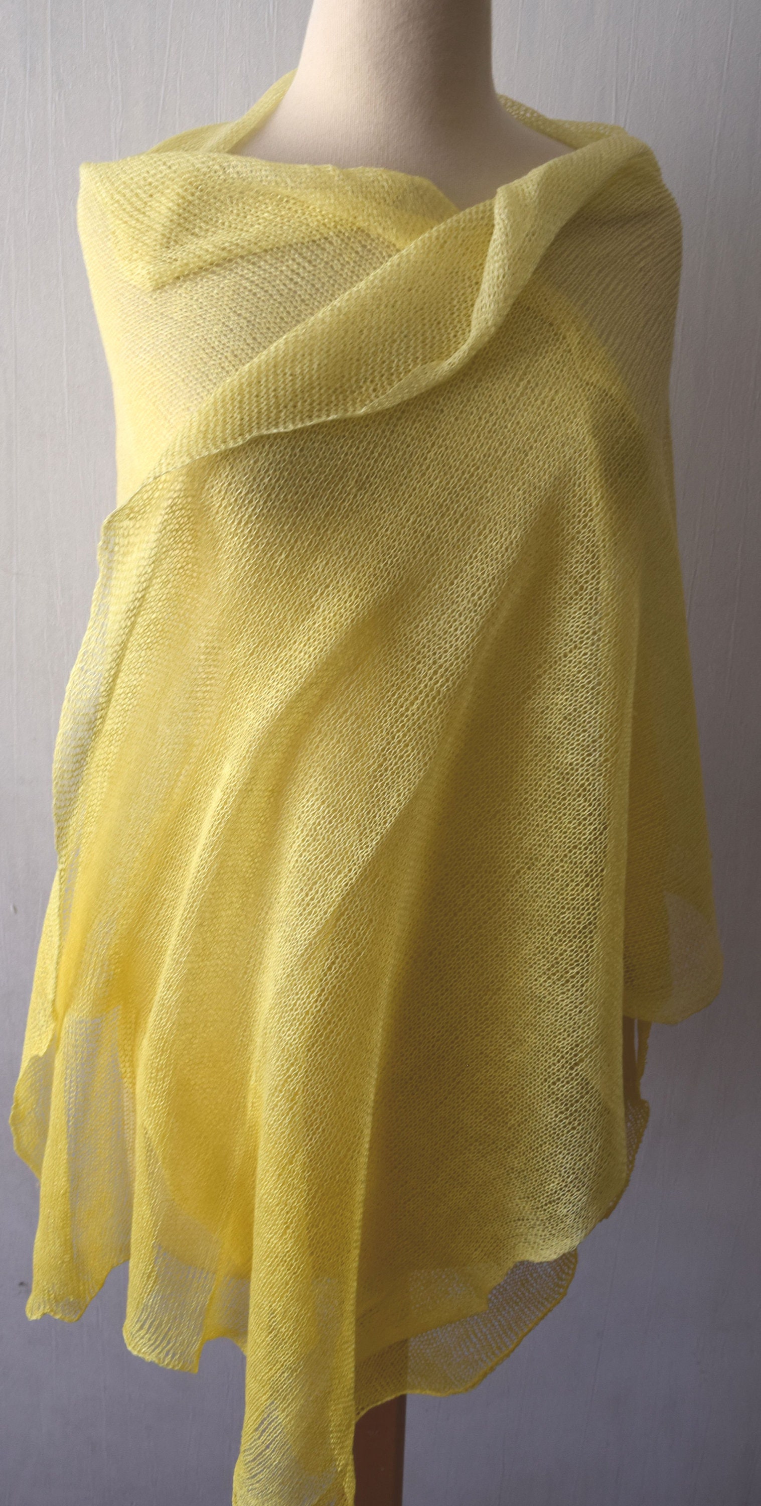 LINEN SHAWL/THROW | HAND-WOVEN | NATURAL DYE