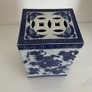 Vintage Chinese Porcelain Opium Pillow Foo Dog Lion Blue & White Porcelain - Great for Display Chinoiserie