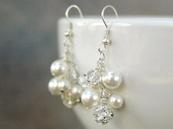 Items similar to Pearl earrings, bridal wedding jewelry, cluster ...