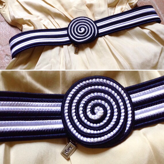Yves SAINT LAURENT 1970s passementerie navy white