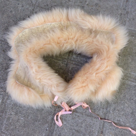 1930s sheepskin fur peach  boa scarf - image 10