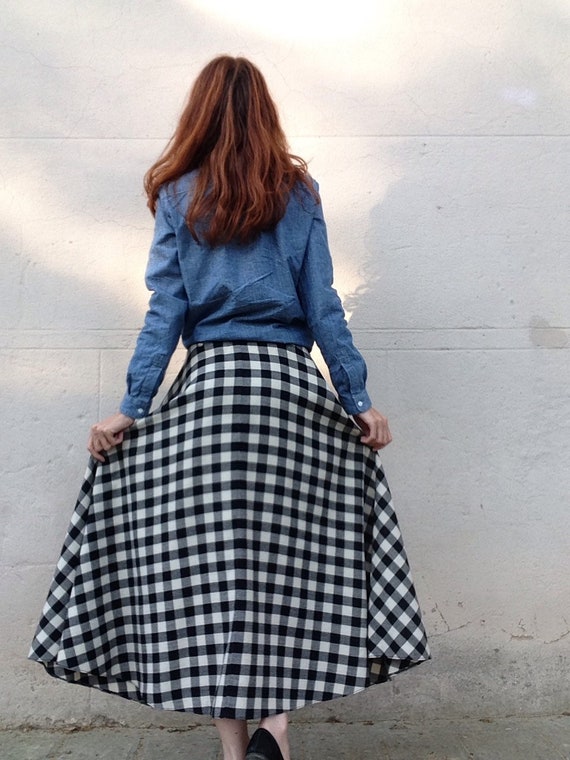 Vintage French 1980s plaid full circle skirt - image 6