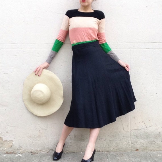 French VTG 1950s black silk circle skirt Sz S