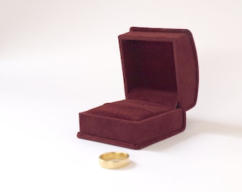 Burgundy Velvet Ring Box, Luxurious Velvet Wedding, Heirloom Ring Box, Proposal Ring Box, Wedding Ring Holder, Ring Gift Box - CHELSEA