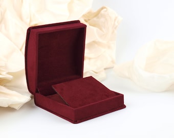 Luxury Burgandy Velvet Earring Box with Gift Box, for Large Earrings in Black, Burgandy or Navy Blue Earring Display Gift Box  - CHELSEA