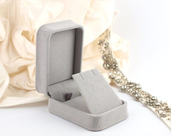 Boîte à boucles d'oreilles de luxe en velours gris argenté, coffret cadeau universel - The Winchester