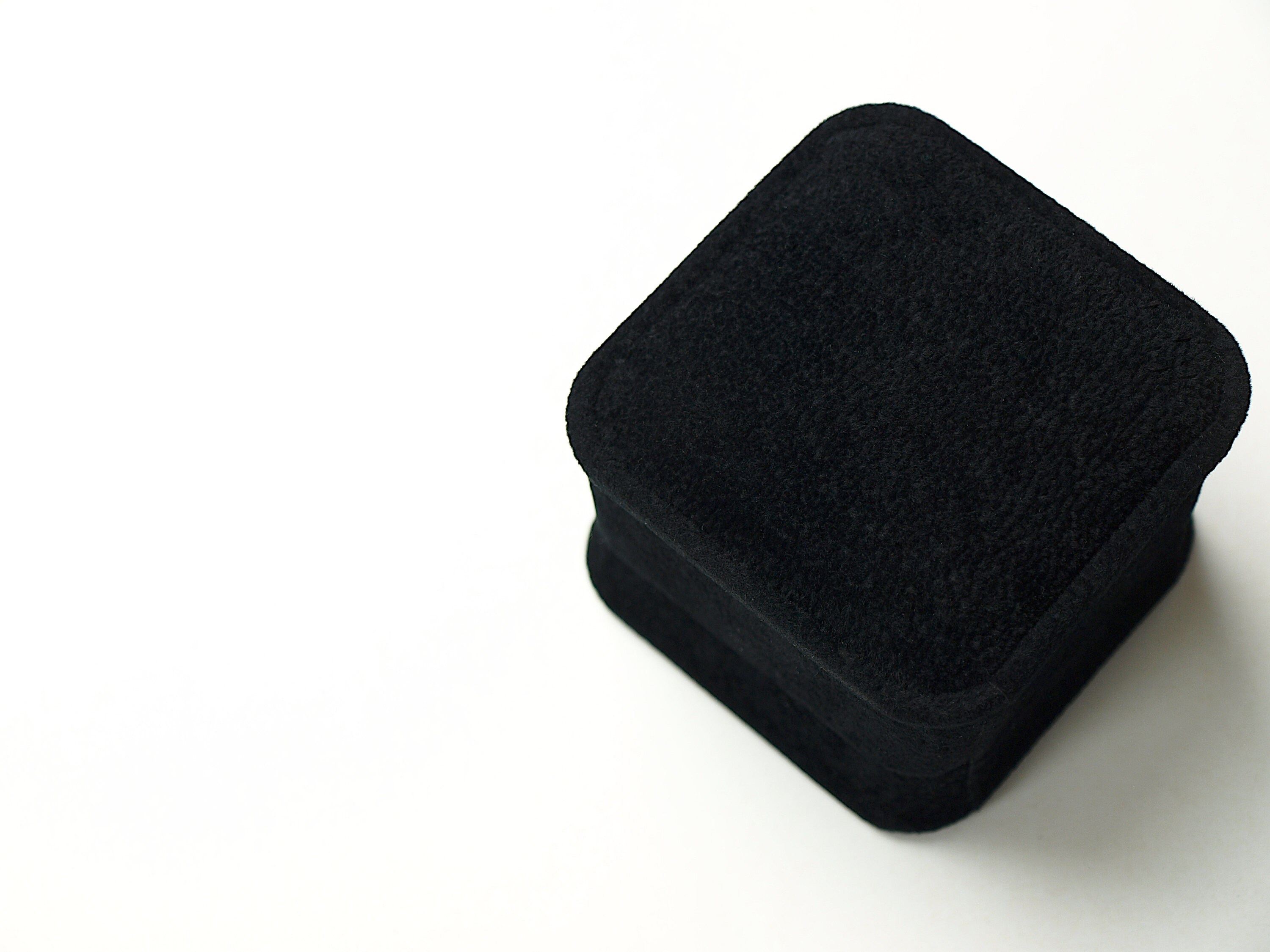 OGMBI 20 scatole per anelli in velluto, colore nero, piccole scatole regalo per anelli, orecchini e gioielli, per matrimoni, fidanzamenti, compleanni e viaggi (5 x 5,4 x 3,9 cm