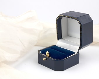 Boîte à bagues de luxe bleu marine de style antique, magnifique boîte-cadeau au look vintage pour bague de fiançailles, de mariage ou d'héritage OXFORD