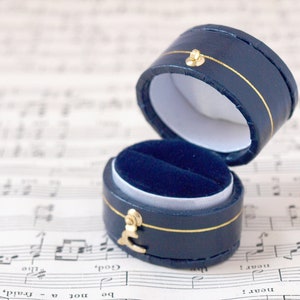 Navy Blue Oval Ring Box, Antique Victorian Style Heirloom Ring Holder for Engagement, Proposal, Wedding or Special Ring