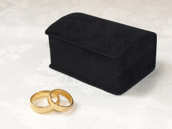 wedding ring boxes for two rings