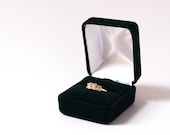 Black velvet engagement ring box discount