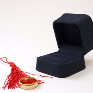 Navy Blue Velvet Ring Box, Proposal Box for Ring, Wedding Band Box, Ring Box Velvet, Jewelry Gift Box, Ring Presentation Box WINCHESTER